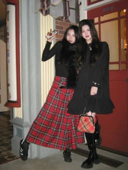 French Retro Red Plaid A-Line Long Skirt for Women High Waist Straight Mid-Length Split Pleated Skirts Streetwear Y2k Spring