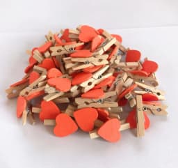 50PCS/Lot Mini Romantic Loving Heart Shape Wood Clips Handicrafts Photos Papers Clothes Pegs Home Bachelorette Party Decorations