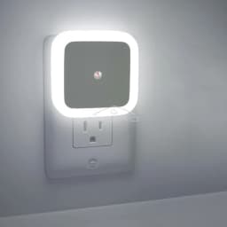 1/2/4PCS LED Wireless Sensor Night Light EU US Plug Mini Square For Baby Children Living Room Bedroom Corridor Lighting Lamps