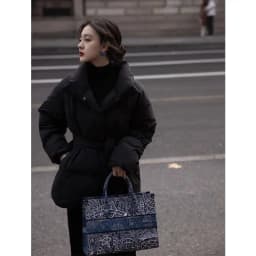 High-end Cotton Coat Winter Warm Jacket Belt Black Cotton-padded Jacket Thick Parkas Trend Design Windproof Outerwear Women Tops