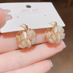 White Shell Flower Pearl Stud Earrings For Women Ball Double Side Elegant Earrings set Exquisite Vintage Fashion Jewelry