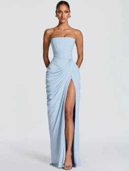 Mozision Chiffon Off-shoulder Strapless Sexy Maxi Dress Women Elegant Sleeveless Backless High Split Ruched Club Party Dress