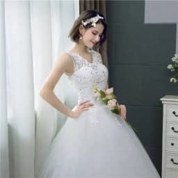 Customized Wedding Dress Pure White V-neck Appliques Sleeveless Princess Floor Length Plus size Wedding Gowns De Novia HS288