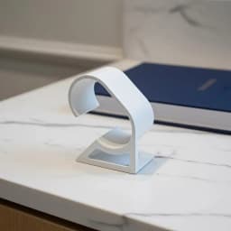 3D Printed Watch Stand Scratch-free Smooth Surface Stable Non-slip Base Portable Holder for Watch Storage Business Trip