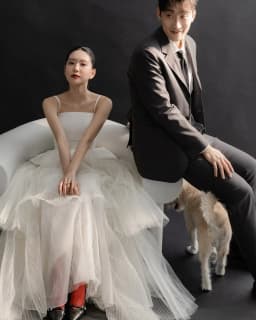Giyu Elegant Spaghetti Strap Wedding Dresses Crape Tiered Korea Photoshoot Bridal Gowns Floor-Length Customized 웨딩드레스 2025