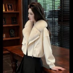 2026 Winter New Foreign Style Niche Beige Fur Collar Short Cotton Clothes Women's Loose Versatile and Thin Coat Coat