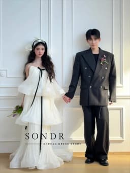 Sondr Customized Tiered Strapless Korean Wedding Dresses Photo Shoot Floor-Length Japanese Luxury Women Party Gown for Wedding