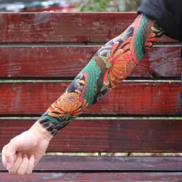 Ultra thin seamle Tattoo Flower Arm For Men Women Cool Travel Cycling Elastic Scratch Resistant Sunscreen Arm Sleeves Accessorie