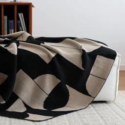 Nordic Geometric Throw Blanket Knitted Sofa Cover Home Decorative Cover Luxury Nap Bed Blanket Black And Coffee Soft Shawl Warm