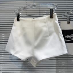 High end 2025 summer new niche solid color satin cotton brocade simple workplace temperament part slim fit shorts