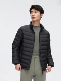 BOSIDENG Lightweight Men's Down Jacket,Water-Resistant Puffer Jacket Winter Coat with Stand Collar for Outdoors Travel 1005