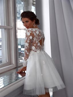 Customized New Sweetheart Neckline 3D Flowers Long Sleeves Tulle A-Line Mini Wedding Dress Elegant Zipper Back Gown For Bride