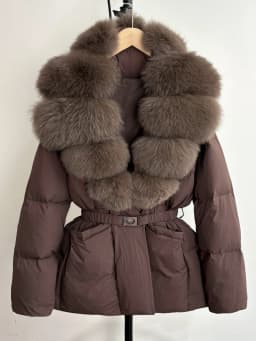 Lagabogy 2025 Large Real Fox Fur Winter Belt Waist-Tight Elegant Warm 90% White Duck Down Jacket Female V-neck Loose Puffer Coat
