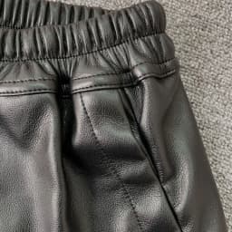 HKSH 2026 Summer New Women's PU Leather Shorts Dark RO Style Side Split Color Block Elastic Waisted Drawstring Hot Pants HK18687