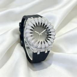 MISSFOX New Design Iced Diamond Watch Men Automatic Date Fashion Waterproof Quartz Clocks Hip Hop Gold Jewelry Wristwatch Gift