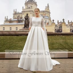Classic Wedding Dresses Plus Size Jewel Neck Half Sleeves Bride Gown Lace Beads Floor Length A-Line Satin Vestido De Novia