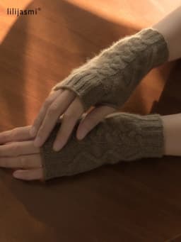 100% Real Cashmere Autumn Winter Thick Cable Gloves Mitten Fingerless Warm Wrist Length Thumb Hole Mitts Classic Female Elegant
