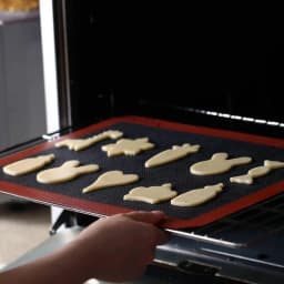 Cooking Sheet Mesh Baking Sheet Bread Mat Baking Mat Oven Sheet Heat Resistant Food Grade Silicone Bread Mat