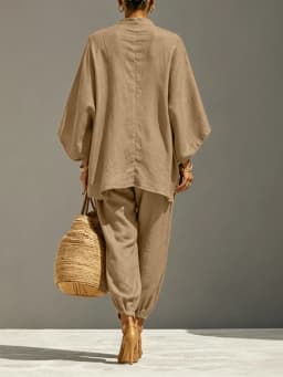 Women’s Summer Casual, Loose-Fitting, Solid-Colored, Deep V-Neck, Batwing Sleeves, Ankle-Cuffed, Nine-Inch Pants, Leisure Outfit