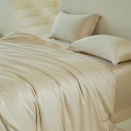 Solid 100% Silk Bedding Set with Duvet Cover Flat Bed Sheet Pillowcase Luxury Mulberry Silk Bedsheet Bed Linen Soft Quilt Cover