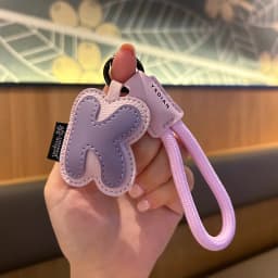 Mixed Color Pu Leather Letter Key Chains A-Z Initial Alphabet Pendant Wristband Key Ring Bag Tag Ornaments Christmas Party Gifts