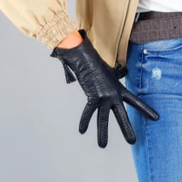 Women's Warm Driving GLOVES Black Real Leather Short Winter GLOVES Tassel Zipper Wristlet Touchscreen Genuine Goatskin Leather