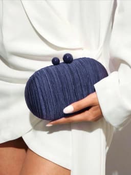 Elegant Satin Pleated Handbag 2025 New Niche Design Bridal Princess Ladies' Evening Bag Ceremony Cloth Round Purses and Clutches