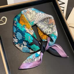 100% Real Silk Scarf Women Square Neck Tie Wrist Shawls Wraps for Ladies Foulard Scarves Pashmina Female Hijab Bandana Bufanda