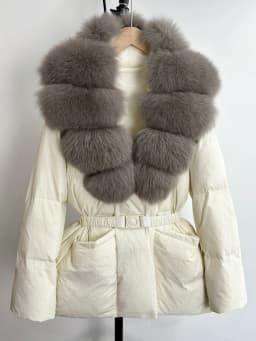 Lagabogy 2025 Large Real Fox Fur Winter Belt Waist-Tight Elegant Warm 90% White Duck Down Jacket Female V-neck Loose Puffer Coat