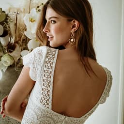 Charming Two Pieces Wedding Dresses Scoop Cap Sleeves Chiffon Beach Bridal Gown 2025 Zipper Lace Bride Dress Customized New