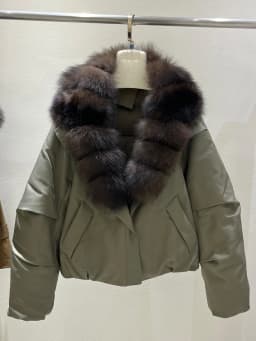 Lagabogy Women's Winter Down Jacket Real Fur Coat Huge Natural Fox Fur Duck Down Jacket Casual Female Feather Parka Puffer Coat