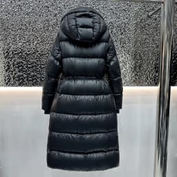 Janveny 2026 New Winter Extra Long Hooded 90% White Duck Down Jacket Women Ultra-Thick Warmth Black Glossy Fluffy Puffer Coat