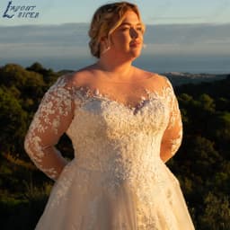 LAYOUT NICEB Scoop Neck Applique Bride Gown 2024 Plus Size A-Line Tulle Wedding Dresses Back Buttons Custom vestidos novias boda