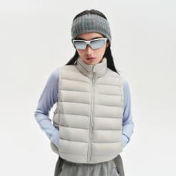 `BOSIDENG Women's Down Vest Sleeveless Puffer Jacket Lightweight Stand Collar Winter Warm Gilet Casual Outerwear`