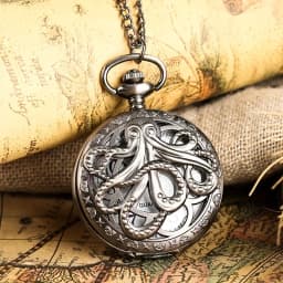 Vintage Punk Black Octopus Creative Flap Quartz Pocket Watch