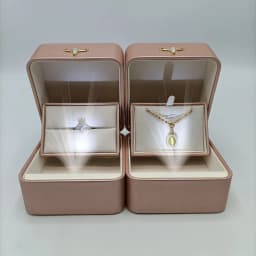 Custom LOGO PU Leather LED Jewelry Box Creative Deer Buckle Proposal Ring Pendant Case Paired Ring Jewelry Packaging Box Gift