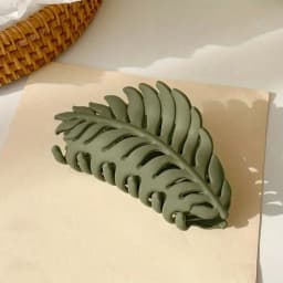 New Korean Matte Solid Color Leaf Claw Clip Crab Hair Claws Ponytail Hairpin for Women Girls Daily use Hair Accessories