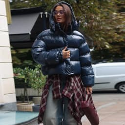  Fashion Solid Cropped Padded Coats Women Detachable Hood Zip Drawstring Hem Warm Jacket 2026 Winter New Lady Casual Outerwear