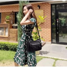 2025 New Collection Lightweight Multi Layer Shoulder Bag for Women Spacious Tote Handbag for Mother Middle Age Ladies Daily Use