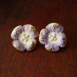 Vintage Baroque Embossed Enamel Flower Brooches Stud Earring Set Pearl Brooch Women Clothing Party Accessories Gift