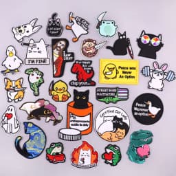 Hot New Animal Cat Embroidered Patches Iron On Patches For Clothing Thermoadhesive Patches Cartoon/Frog Dinosaur Duck Patch DIY