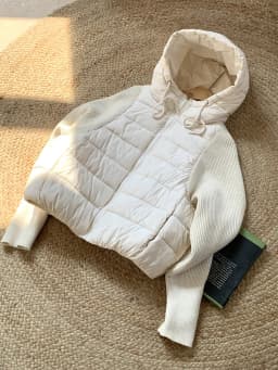 Afashion Lightweight Knitted Sweater Sleeve Patchwork down Cotton Jacket Women's Short Style 2025 Winter New Arrival Small Size