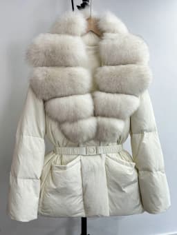 Lagabogy 2025 Large Real Fox Fur Winter Belt Waist-Tight Elegant Warm 90% White Duck Down Jacket Female V-neck Loose Puffer Coat