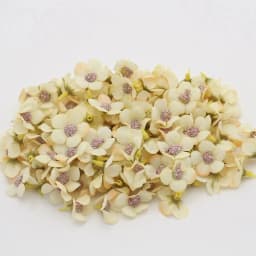100PCS 2cm Mini Artificial Flowers Fake Flower Heads Craft Daisy Silk Flower for Crown Scrap Wedding DIY Garland Headdress Decor