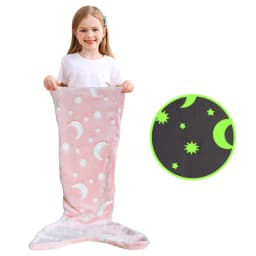 Cartoon Rainbow Unicorn Mermaid Tail Blanket Super Soft Glow in The Dark Flannel Mermaid Tail Blanket Gifts for Girls