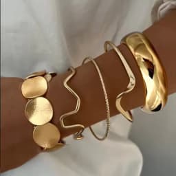 Retro Boho Minimalist Bracelets Set For Women Luxury Exaggerated Geometric Design Wide Metal Bangles Daily Wear Jewelry Gift New