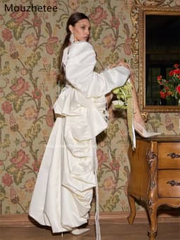 Mouzhetee A-Line Elegant O-Neck Pleat Wedding Dresses Simple Full Sleeveless Brides Gown Custom Made 2026