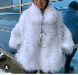 Women's Real Silver Fox Fur Cape Shawl Coat Furry Luxurious Fluffy with Fur Collar Wool Lining Cuffs Stole Crop Jacket 210727