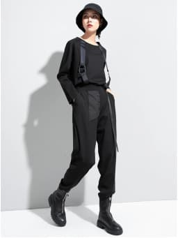 [EAM] High Elastic Waist Black Ribbon Split Harem Trousers New Loose Fit Pants Women Fashion Tide Spring Autumn 2026 1DC777