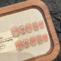 Handmade Press on Nails Sweet Bowknot Pearl Decor French Fake Nails for Women Girl Wearable Shiny Cat Eye Bride False Nail Tips